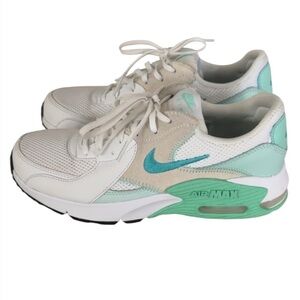 Nike Women's Air Max White and Teal Sneakers